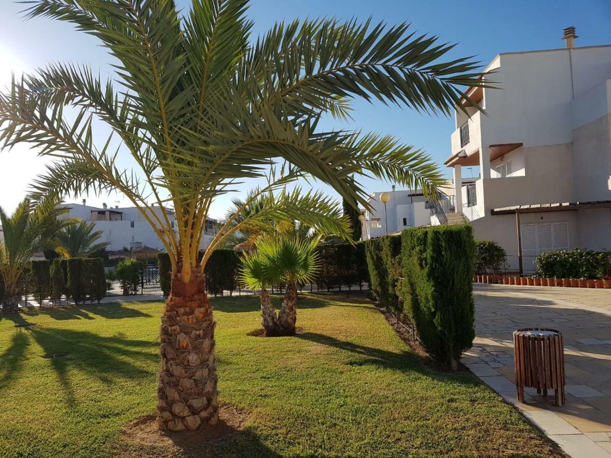 Casa Baja Extraordinaria En Urbanizacion Naturista! Las Bombardas Esterno foto