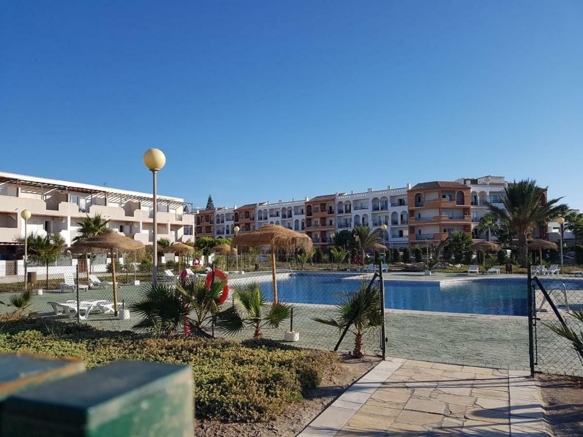 Casa Baja Extraordinaria En Urbanizacion Naturista! Las Bombardas Esterno foto